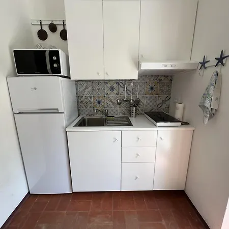 Casa Degli Ulivi * פרוצ'ו